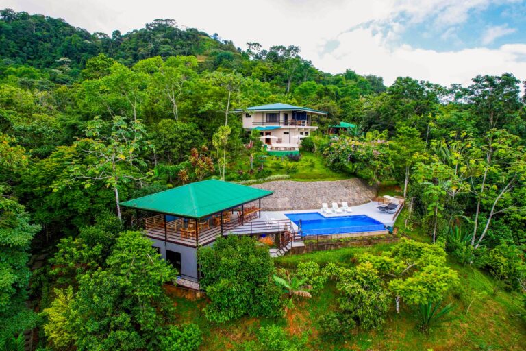 The Main House at Bella Vida Retreats resort: Bella Vida Retreats (9°14'11.6"N 83°46'09.1”W) 9.2365490, -83.7691880 66PJ+J87 Pérez Zeledón, San José Province, Costa Rica 500m NW of the school, La Florida de Baru, Pérez Zeledón, San José Province, Costa Rica http://www.bellavidaretreats.com Photographed on Friday, March 11, 2022, by Ed Medina.